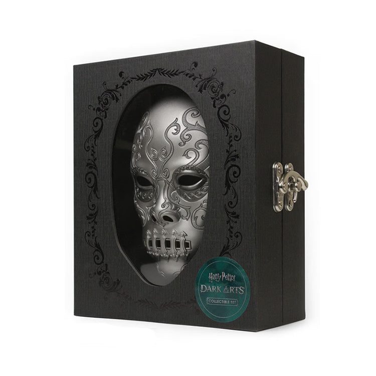 Mascara de Mortifago Bellatrix Lestrange con Diario de Tom Riddle