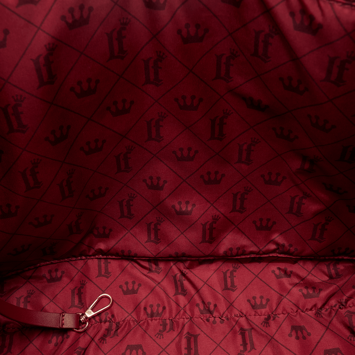 Loungefly Loungefly The Mo Red Convertible Backpack & Tote Crossbody Pin Trader Bag - EPIKKO Accesorios