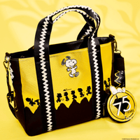 Loungefly Peanuts 75th Anniversary Snoopy & Gang Tote Crossbody Bag With Coin Bag - EPIKKO Accesorios